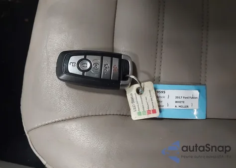 2017 Ford Fusion Se z USA, uszkodzony, nr VIN 3FA6P0T98HR320197